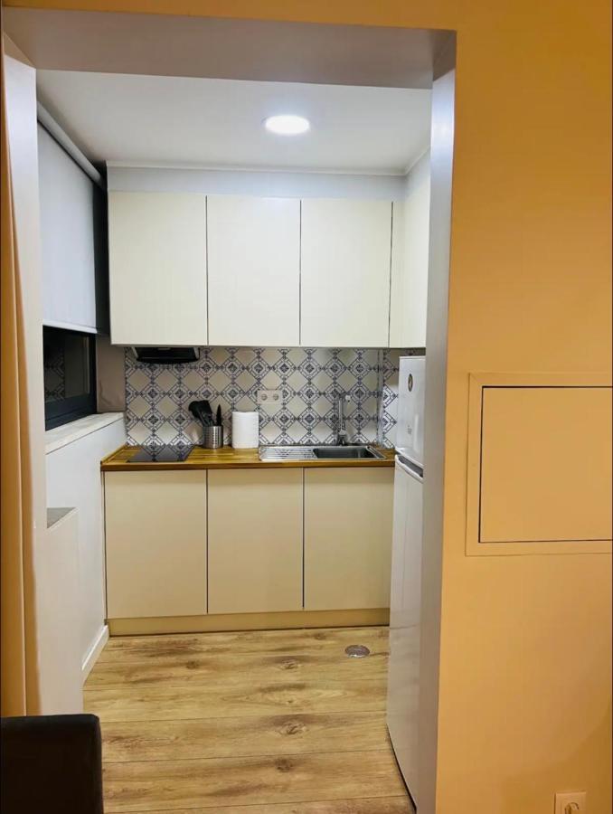 Apartamento Sociedade Farmaceutica Lissabon Buitenkant foto
