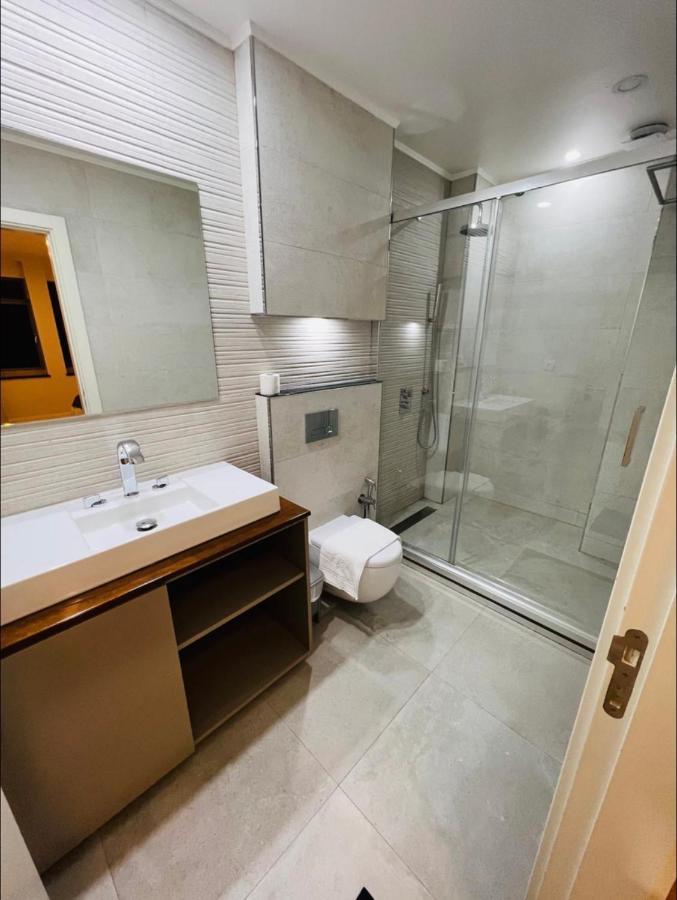 Apartamento Sociedade Farmaceutica Lissabon Buitenkant foto