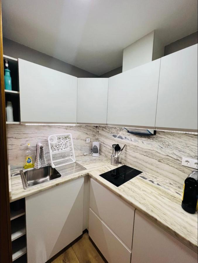 Apartamento Sociedade Farmaceutica Lissabon Buitenkant foto