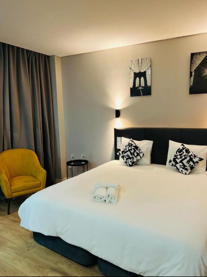 Apartamento Sociedade Farmaceutica Lissabon Buitenkant foto