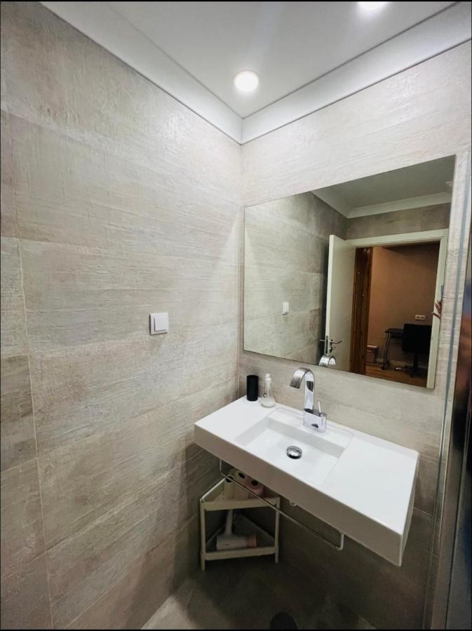Apartamento Sociedade Farmaceutica Lissabon Buitenkant foto