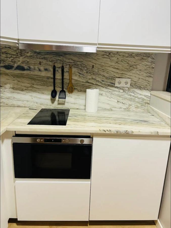 Apartamento Sociedade Farmaceutica Lissabon Buitenkant foto