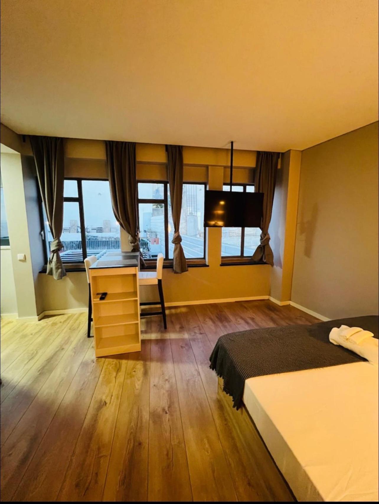 Apartamento Sociedade Farmaceutica Lissabon Buitenkant foto