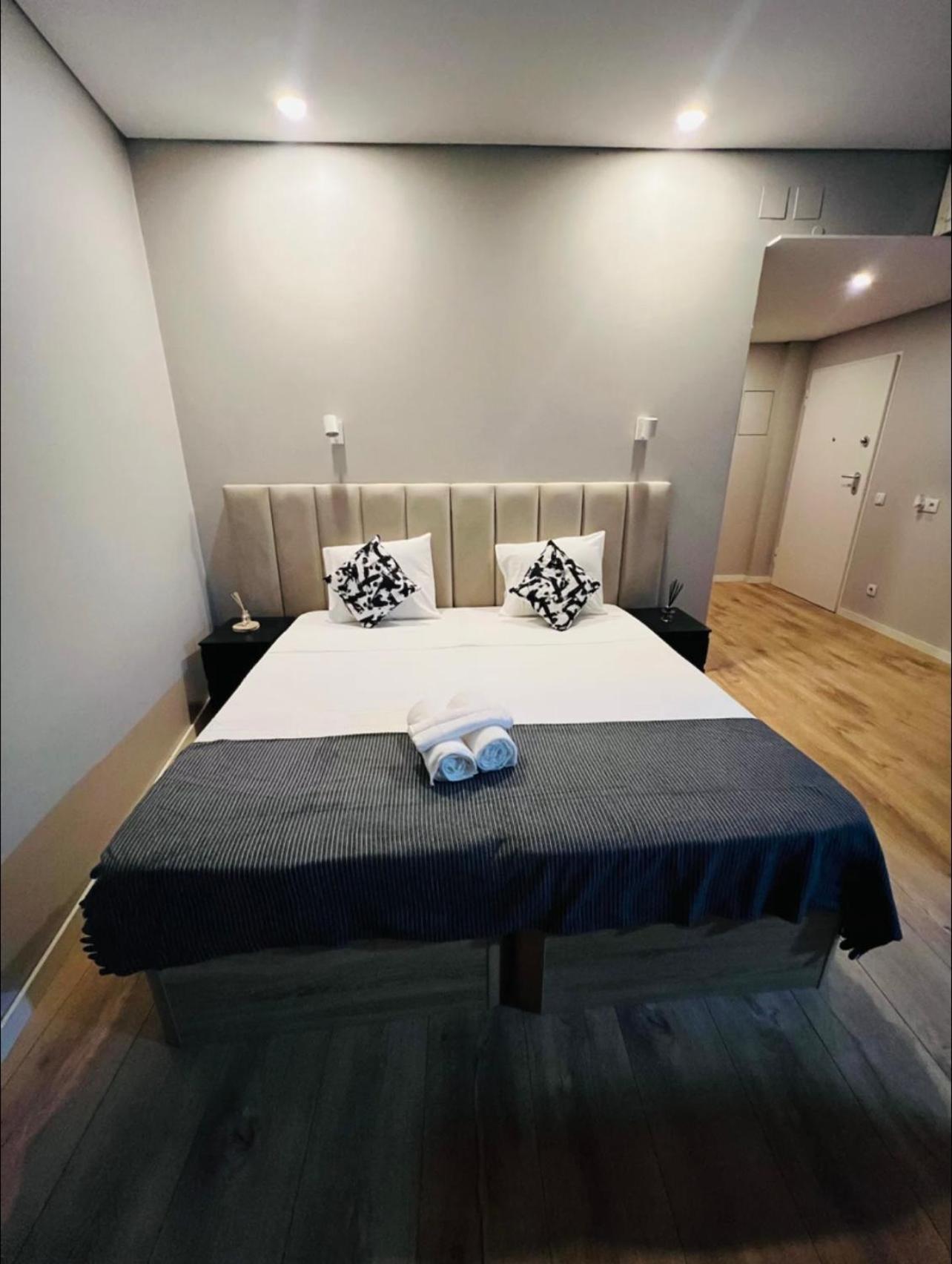 Apartamento Sociedade Farmaceutica Lissabon Buitenkant foto